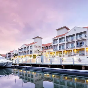 Hope Harbour Hotel Gold Coast